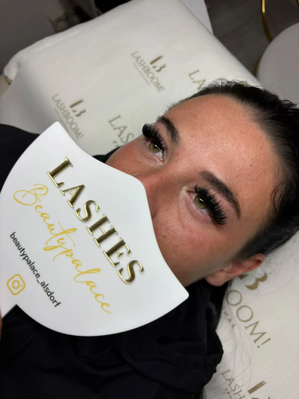 Arbeit aus dem Bereich Wimpern & Brauen – Beauty Palace